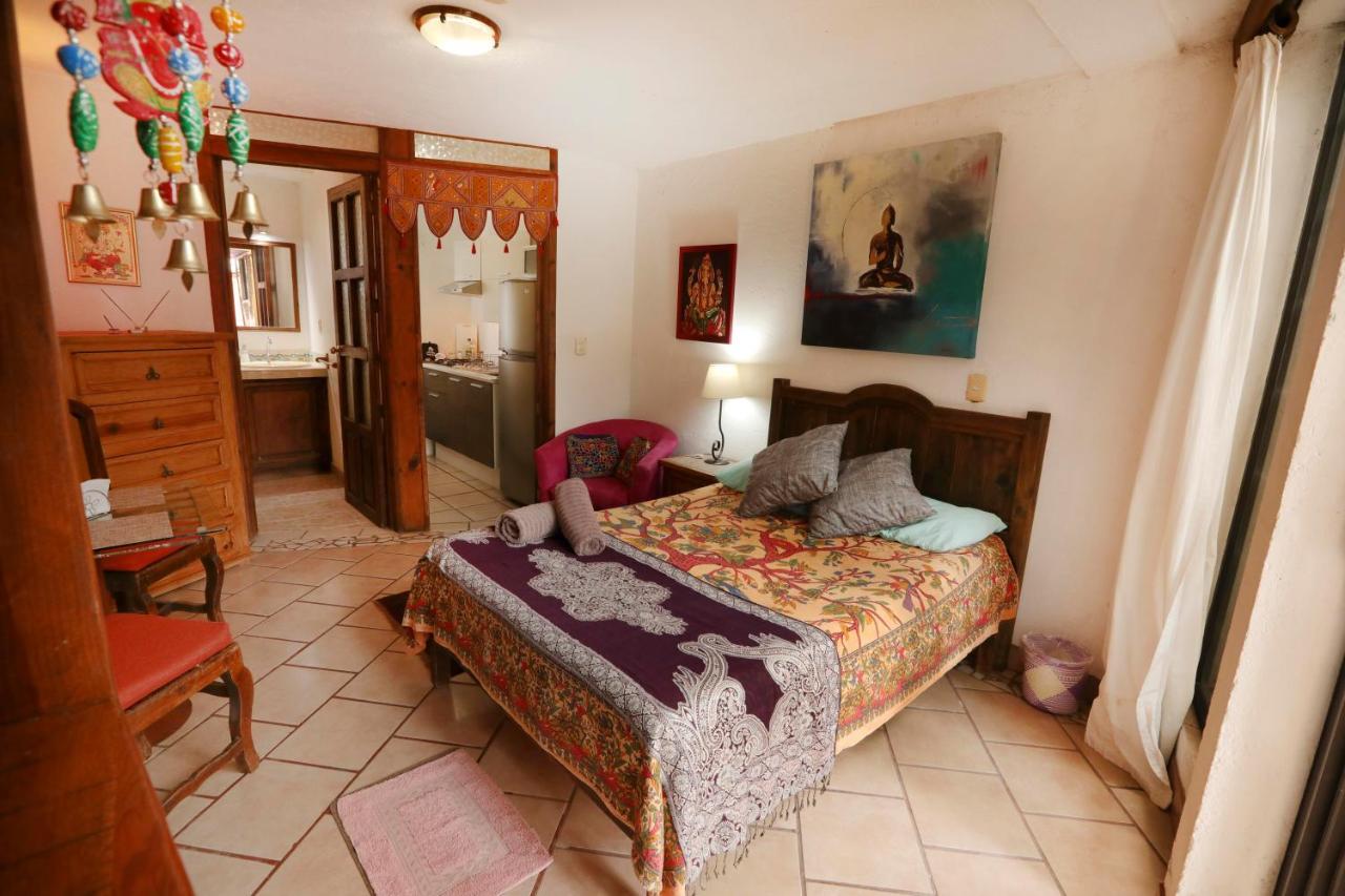 Majikal B&B - Ganesha Чолула Экстерьер фото
